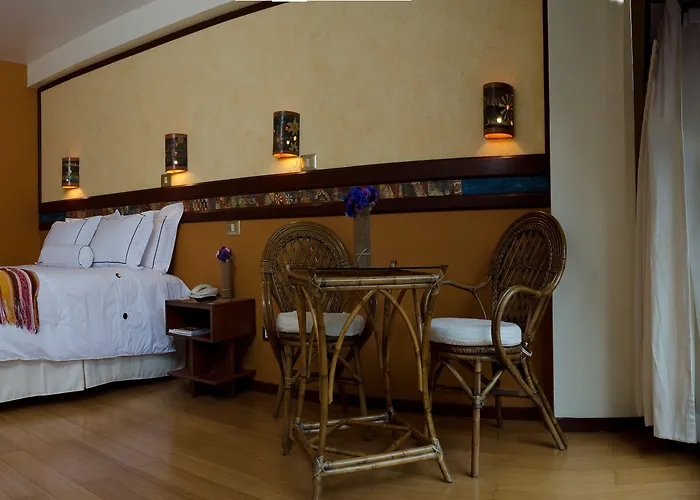 Hotel Taypikala 4*